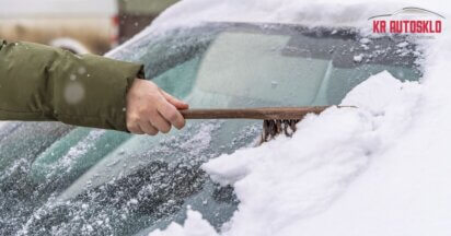 péče o autosklo v zimě